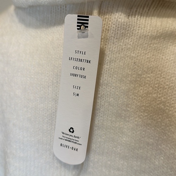 New| Olive + Oak Ivory Tusk oversized blouse| S/M - Picture 3 of 3